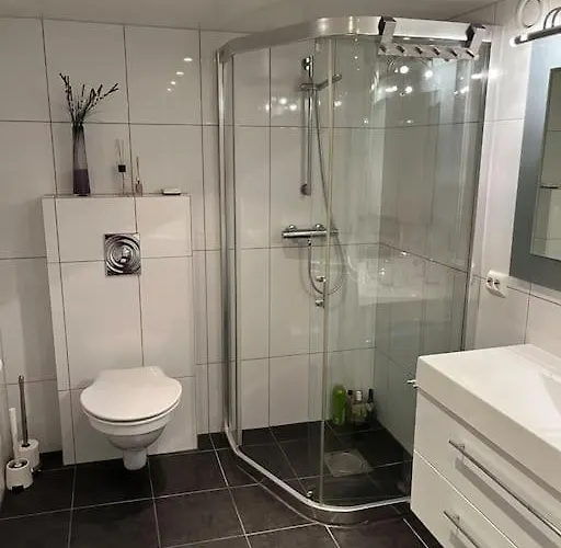 Hybel Med Bad Privatunterkunft
