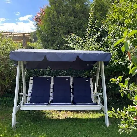 Hybel Med Bad Δωμάτια σε οικογενειακή κατοικία Egersund